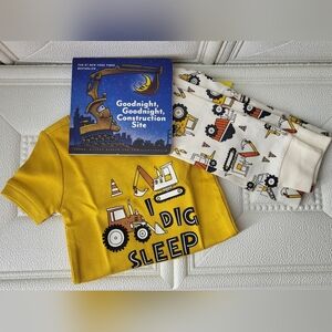 Old Navy | PJ set & Board Book